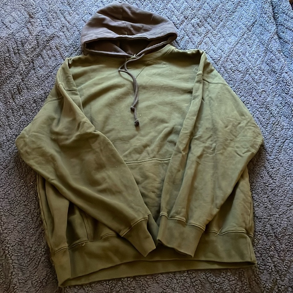 Brandy Melville hoodie
